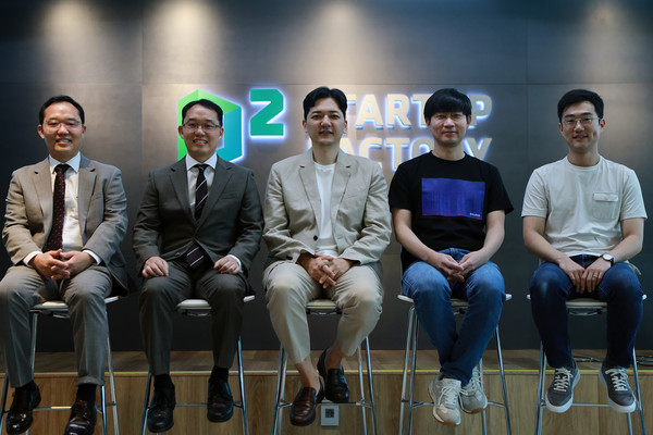 (왼쪽부터) 윤시중 프리딕티브 최고보안책임자(CSO) 윤사중 대표, 김영인 가지랩 대표, 오현오 가우디오랩 대표, 인연수 지이모션 최고사업책임자(CBO). 사진. 슬롯머신 무료게임 토너먼트 D2SF